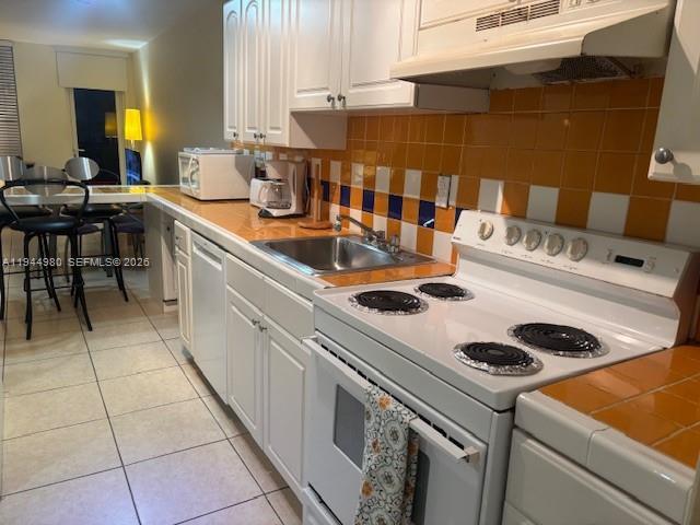 Building Photo - 100 Lincoln Rd