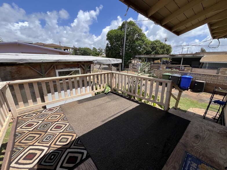 front lanai - 91-525 Hapalua St