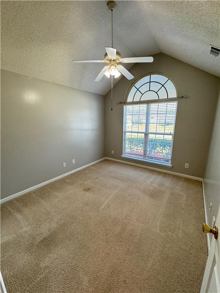 Building Photo - 115 Nandina Wy