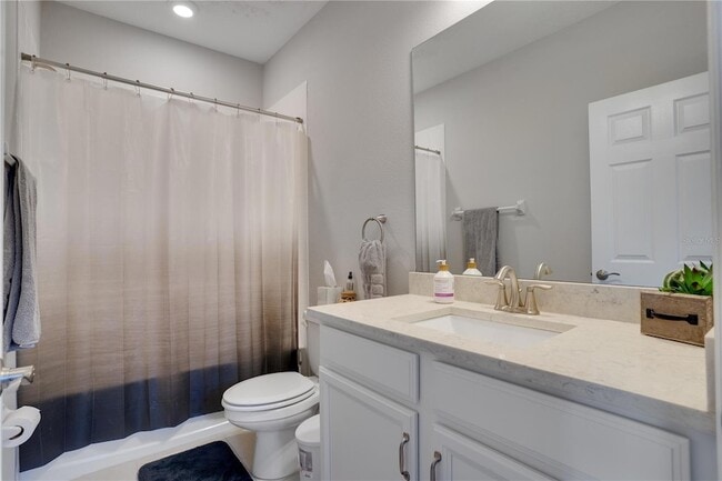 Building Photo - 2915 Grand Kemerton Pl