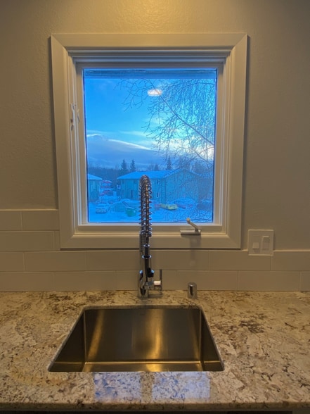 Building Photo - 1604 Russian Jack Dr