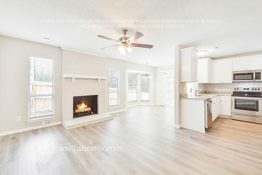 Building Photo - 9412 Charolais Ln