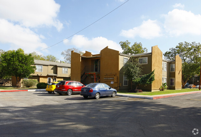 Primary Photo - Cheyenne Village Apartments