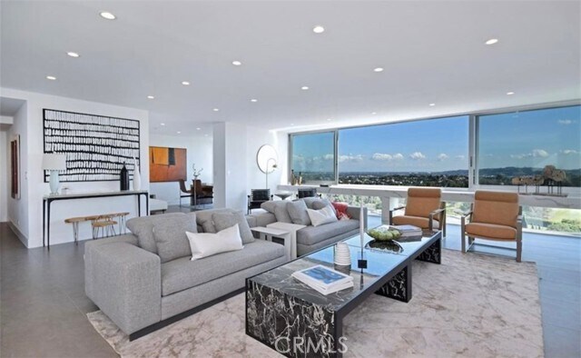 Building Photo - 2220 Avenue of the Stars