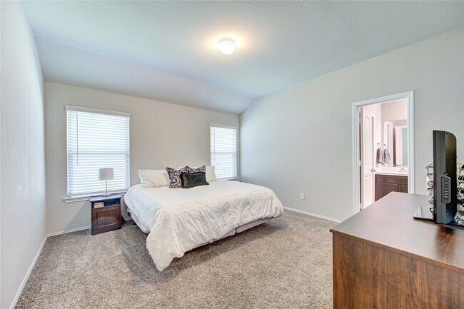 Primary Photo - 10110 Pine Trace Village Dr