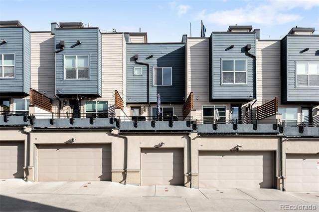 Building Photo - 3528 W 17th Ave