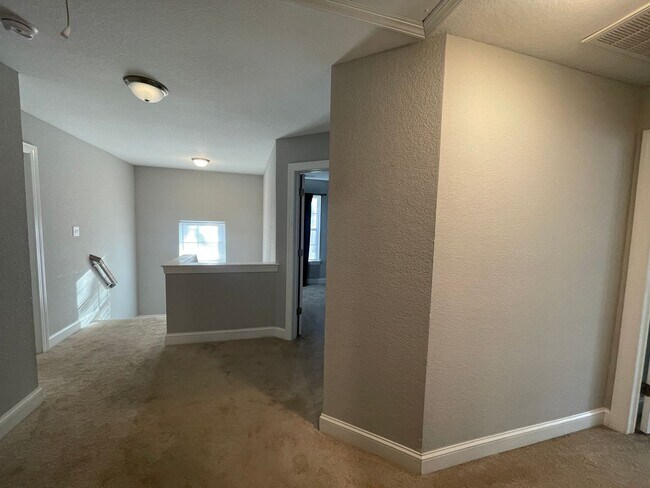 Building Photo - 5153 S Cape Henry Ave