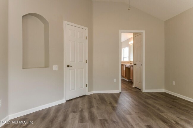 Building Photo - 86068 Sand Hickory Trail