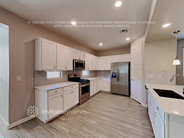 Building Photo - 16537 W Alameda Rd