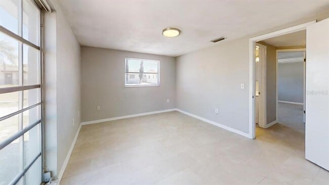Building Photo - 7834 Birchwood Dr