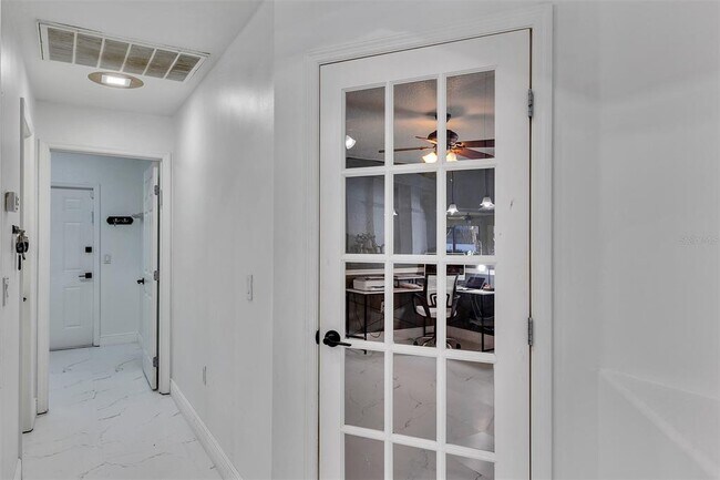 Building Photo - 5901 SW 43rd St Rd