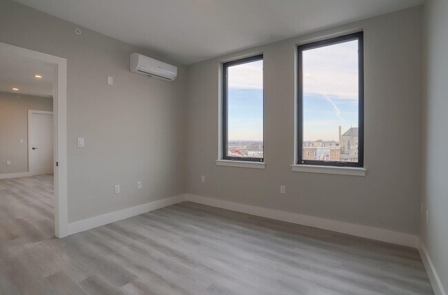 Building Photo - 3516 John F. Kennedy Blvd