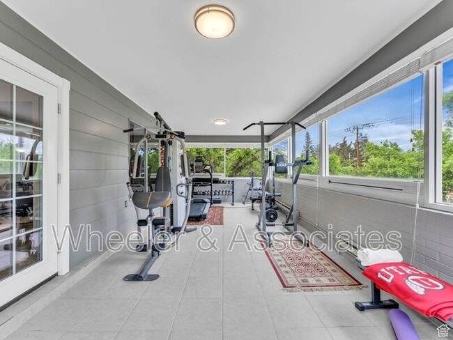 Building Photo - 4131 S Fortuna Way