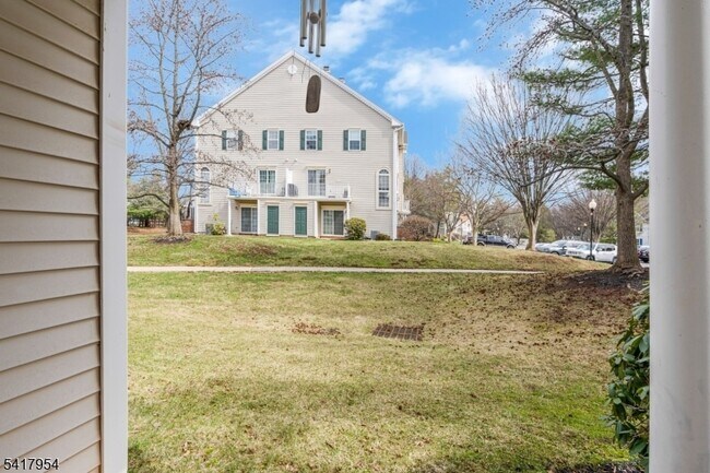 Building Photo - 3505 French Dr