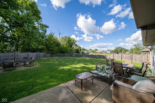 Building Photo - 9690 Barrhill Ct