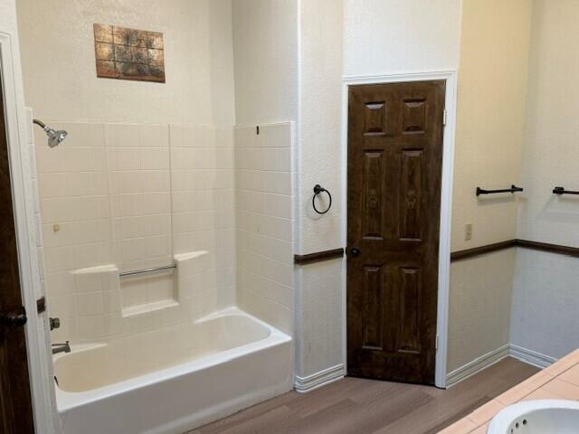 Building Photo - 54420 Eisenhower Dr