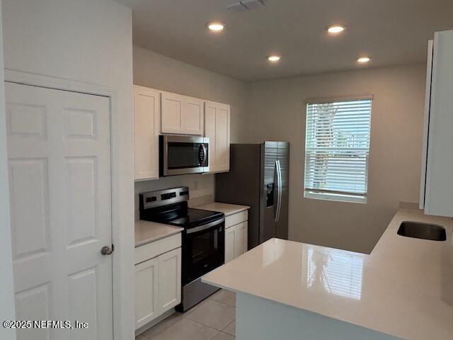 Building Photo - 97 Montellano Rd