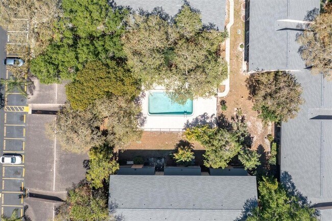 Building Photo - 7505 Pitch Pine Cir