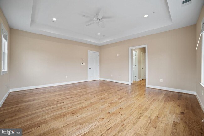 Building Photo - 5709 Wilson Ln