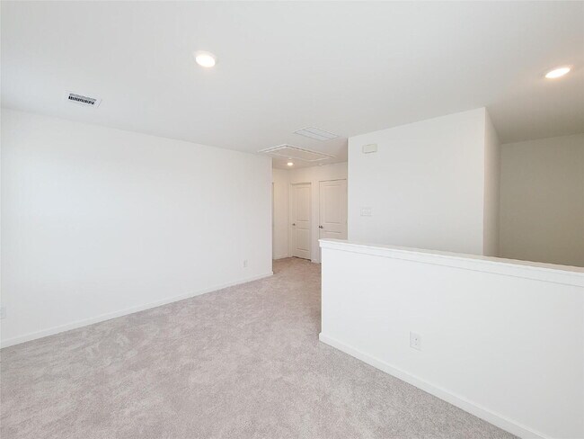 Building Photo - "Charming 4-Bed Retreat on Primrose Myrtle Ln, Cypress - Spacious Living with 2.5 Baths!"