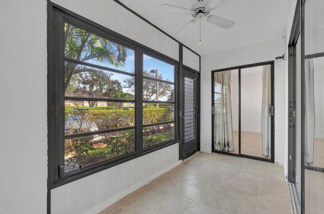 Building Photo - 15364 Lakes of Delray Blvd