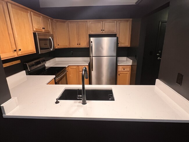 Building Photo - 55 S Harding St