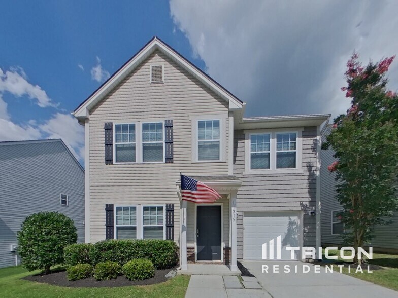 Primary Photo - 11215 Breezehill Ln