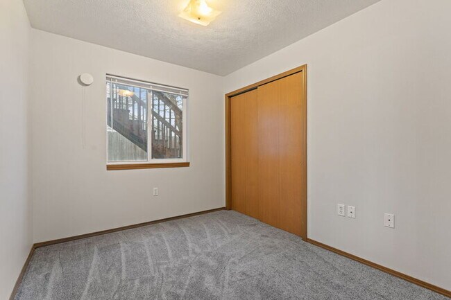 Building Photo - 105 W 3rd St
