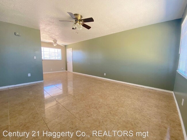 Building Photo - 3 br, 1.5 bath House - 9211 Montgomery