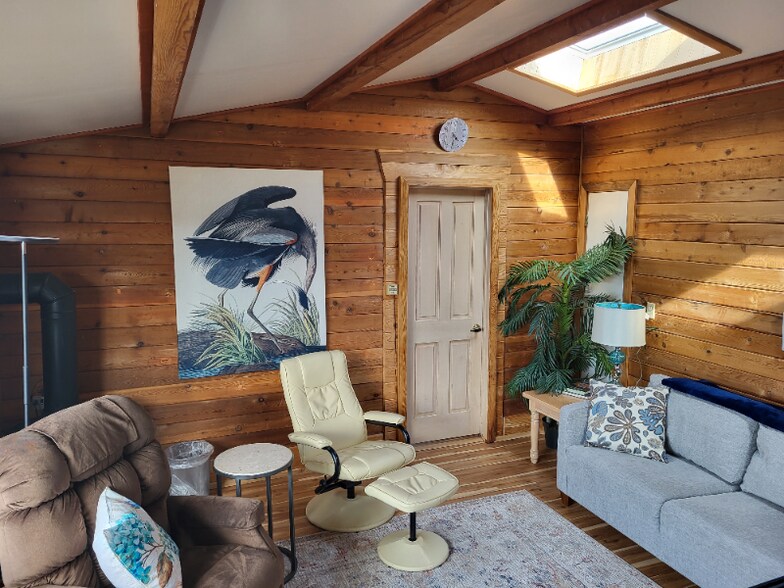 Building Photo - 7398 Birch Bay Dr