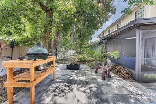 Building Photo - 563 Northbridge Dr