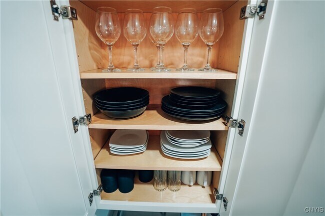 Building Photo - 110 Hotel St