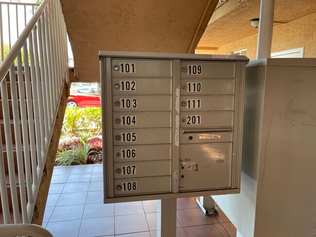 Building Photo - 17350 NW 67th Ave