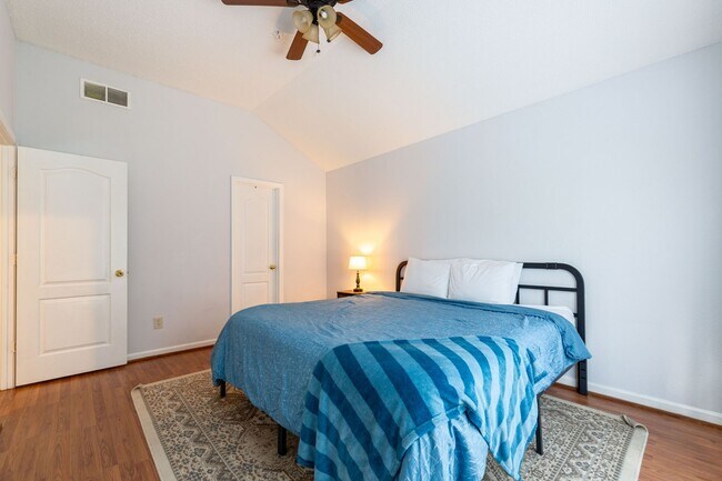 Building Photo - Charming 3 Bedroom, 2 Bath Home in Union C...