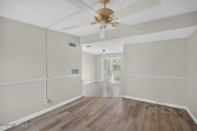 Building Photo - 87 Saratoga Cir S