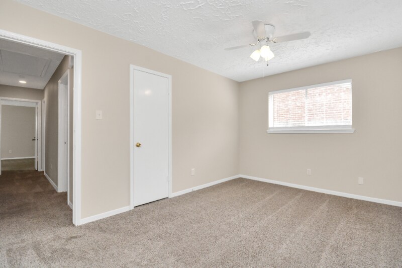 Building Photo - 22206 Elsinore Dr