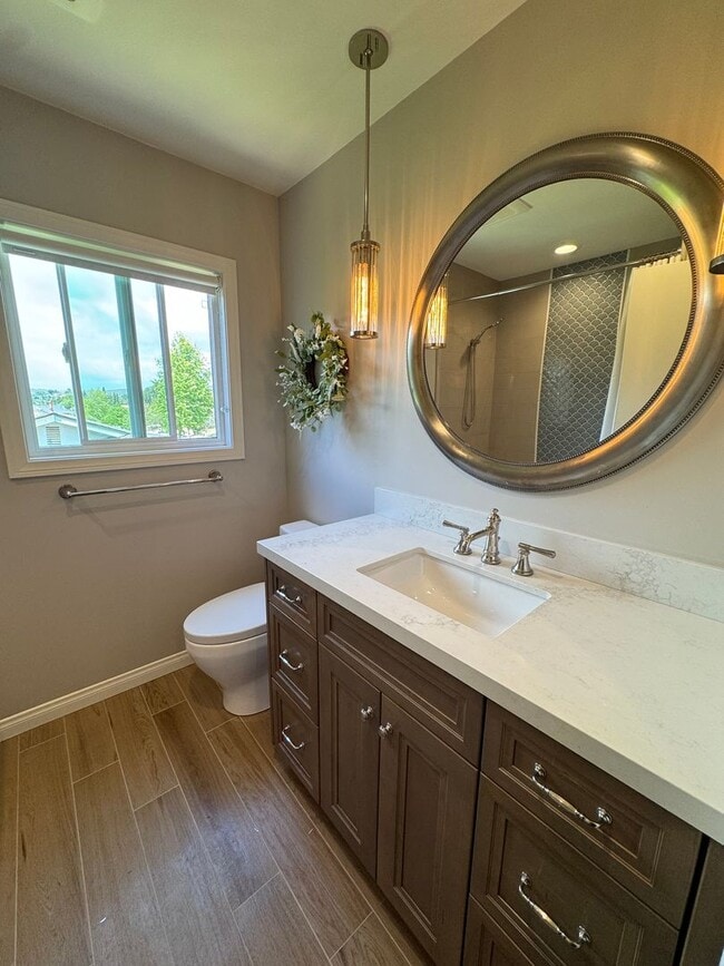 Building Photo - Charming Home with Lavender Gardens & Hot Tub Retreat