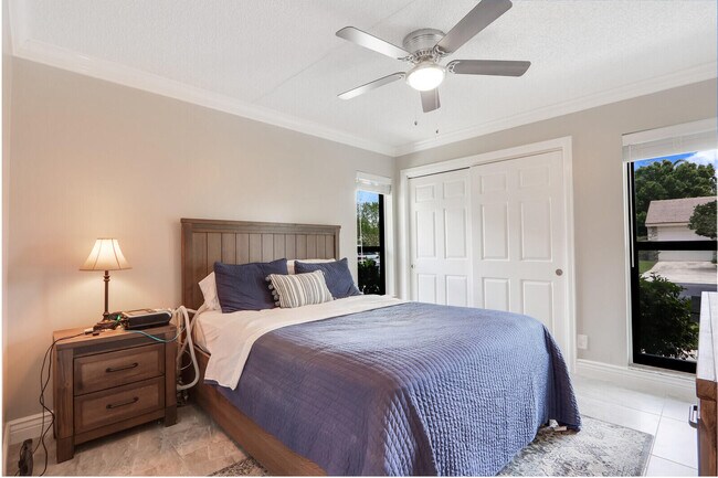 Building Photo - 2609 SW Egret Pond Cir