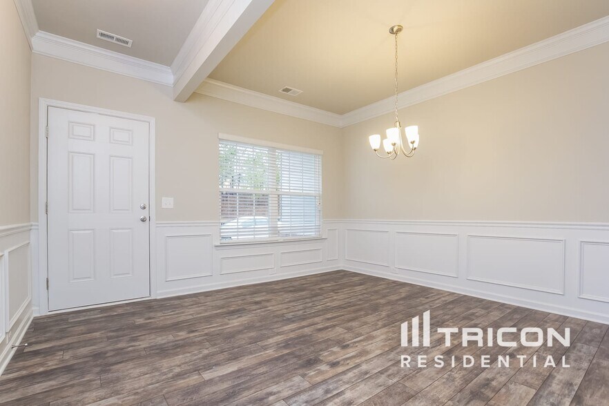 Building Photo - 47 Thorndale Ct