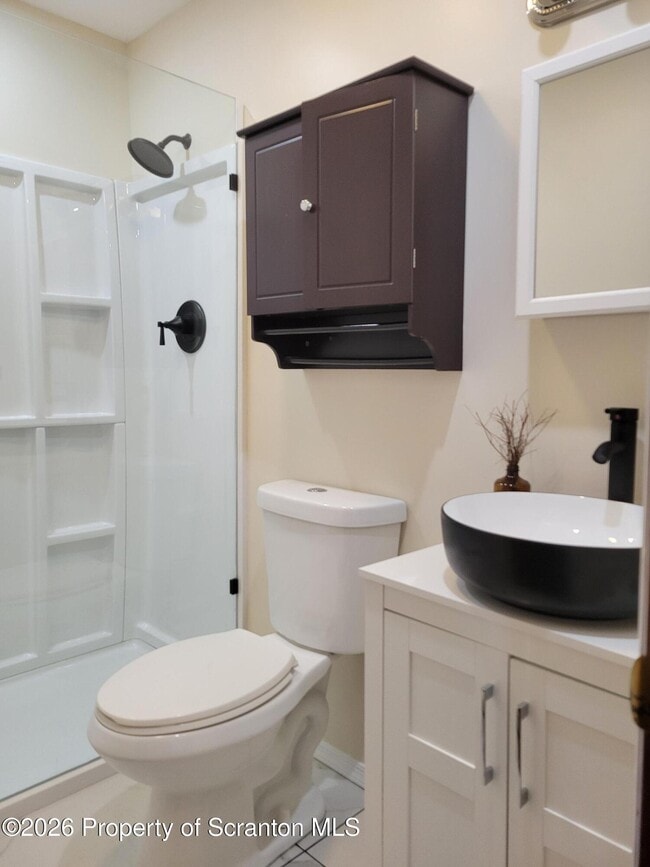 Building Photo - 353 Saunders Dr