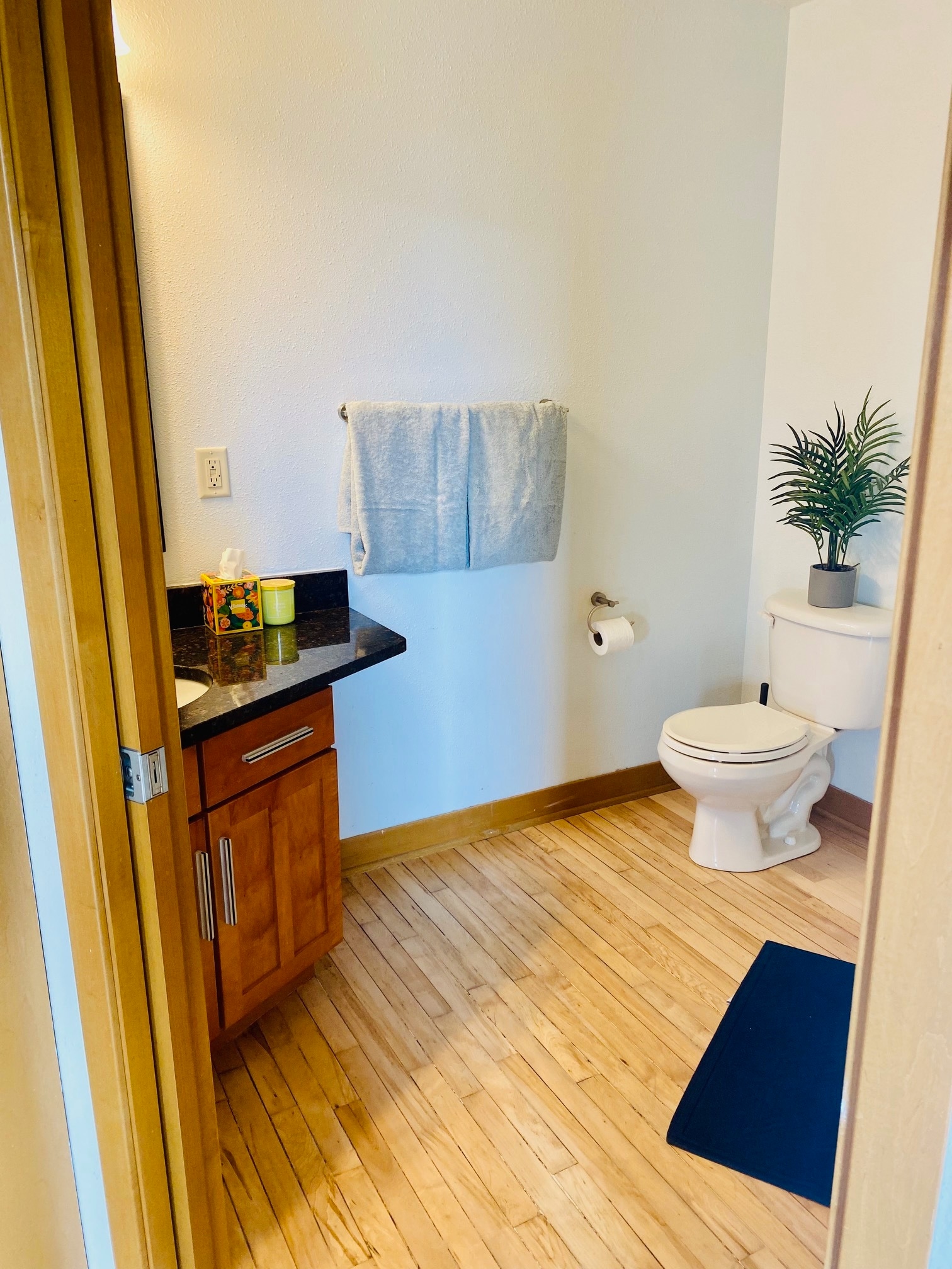 Modern Bath - 1017 S 2nd St