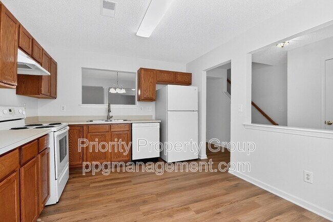 Building Photo - 3204 Barons Court Rd