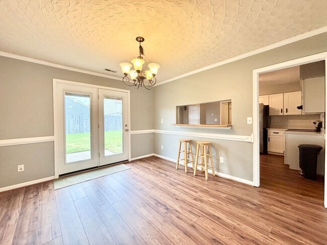 Building Photo - Gorgeous 3 Bedroom Home In Virginia Beach