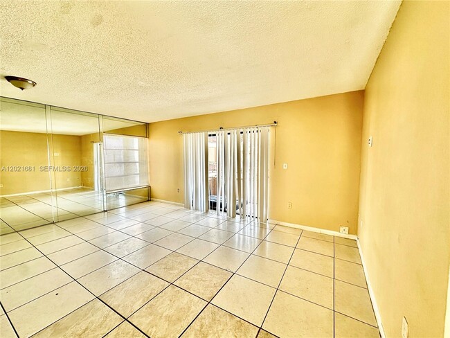 Building Photo - 17650 NW 68th Ave