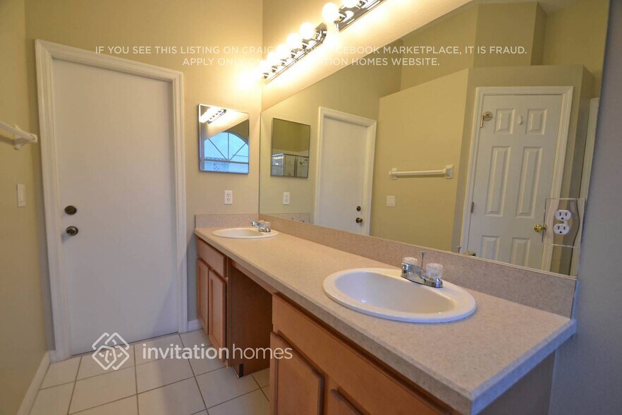 Building Photo - 12666 Maribou Cir