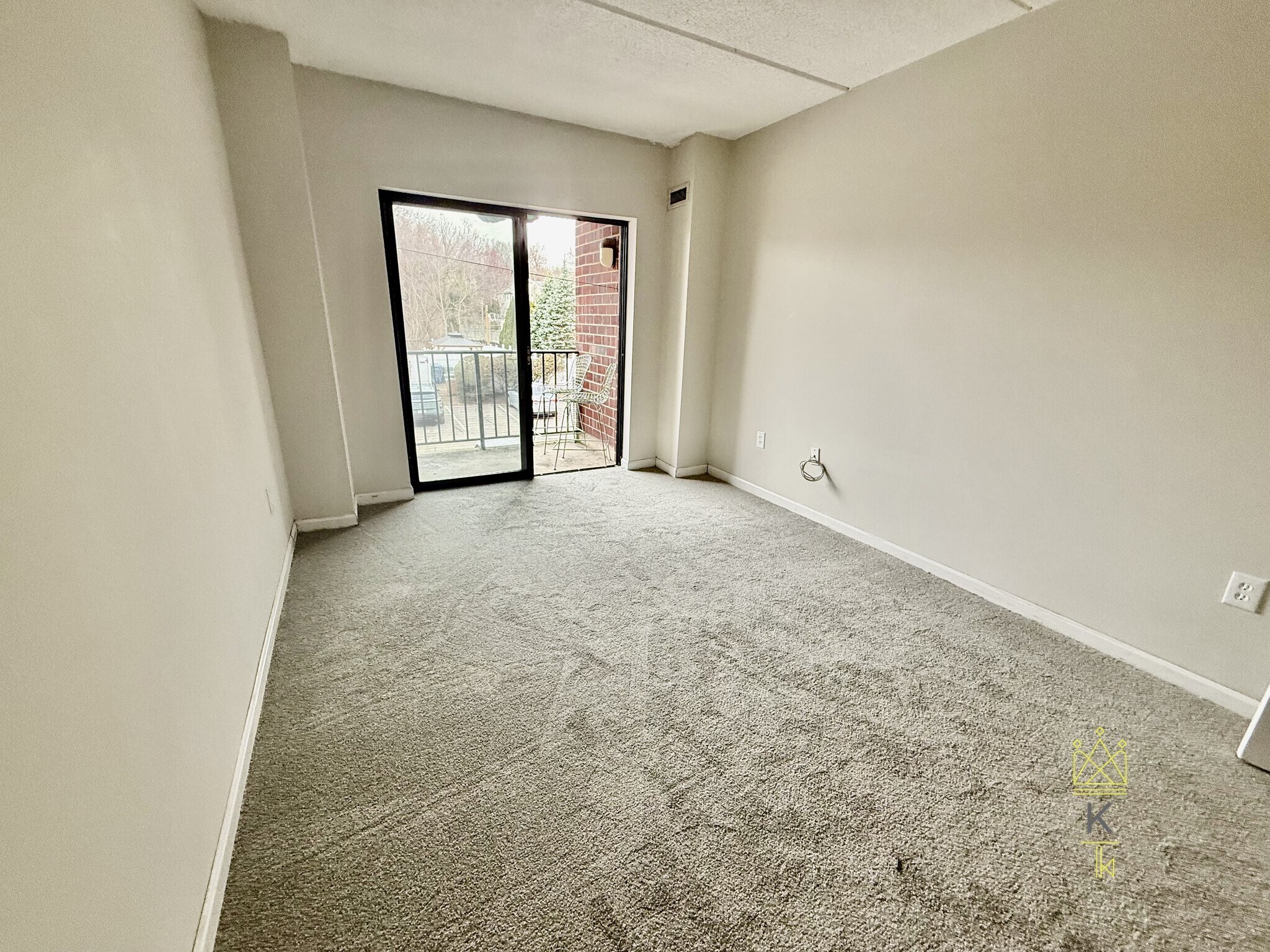 Building Photo - 14 Heron St