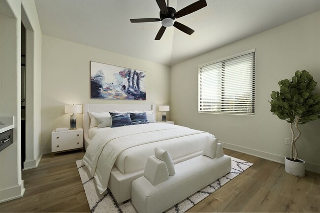 Building Photo - Stunning 2-bedroom, 2-bathroom Townhome In...