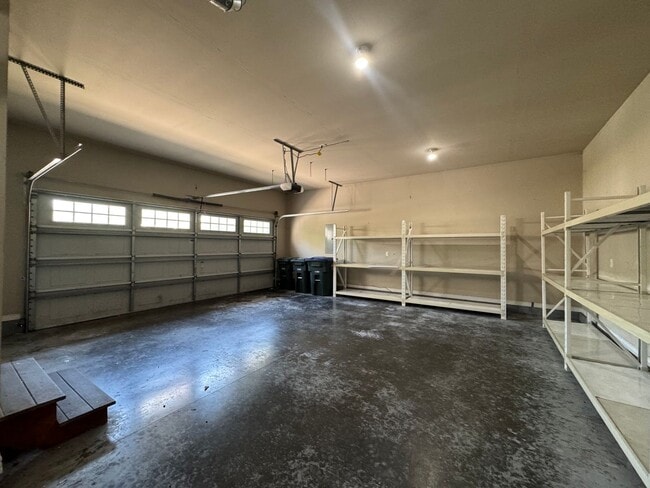 Building Photo - 4467 Castlerock Dr