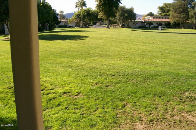 Building Photo - 7502 N San Manuel Rd