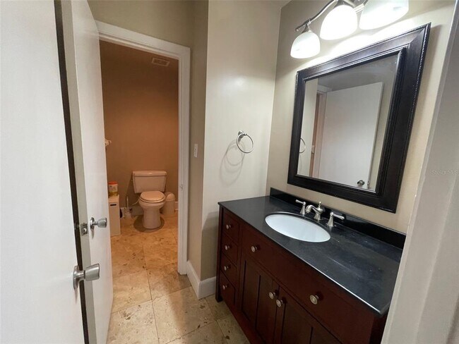 Building Photo - 2001 NW 15 Ave